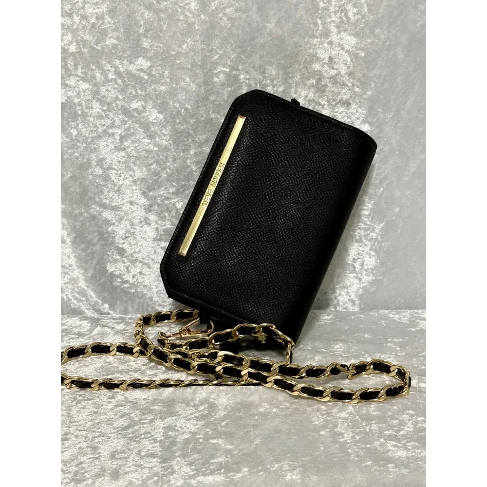 Steve Madden Black Saffiano Faux Leather Crossbody Wallet Bag Gold Chain Strap
